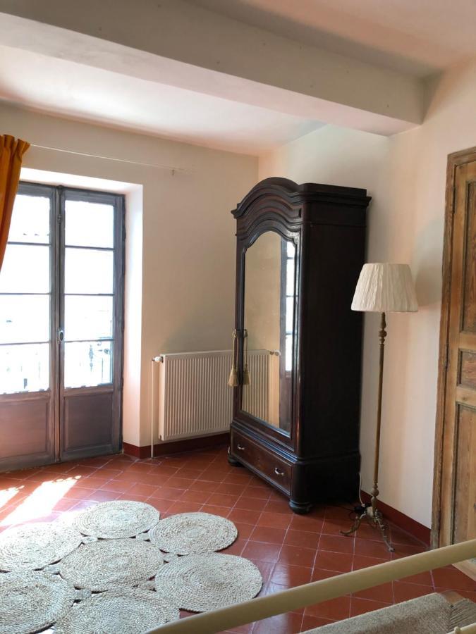 Bed and Breakfast L'Oiseau Bleu Rollier Roubia Exterior foto